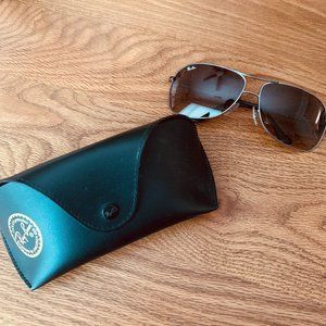 NEW Ray-Ban Aviator Sunglasses & Case